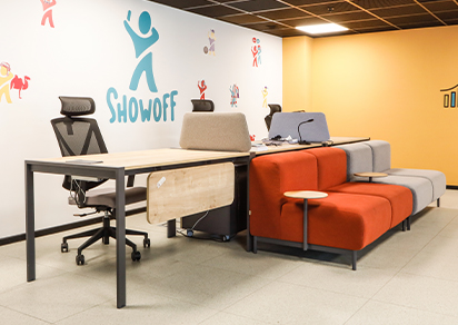 Furniture in coworking offices is simple, colorful and modern